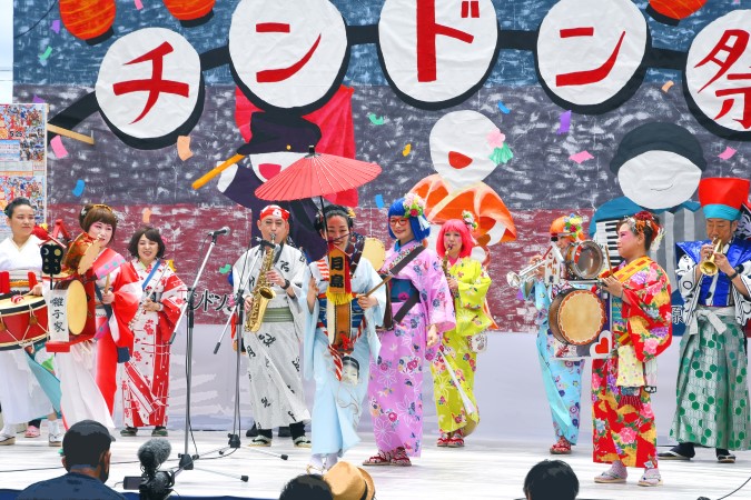 チンドン祭りの画像