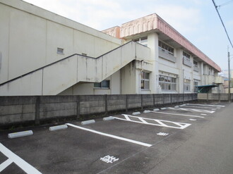 写真：駐車場
