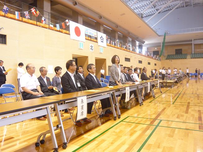 写真：運動会開会式の様子