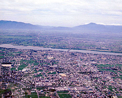 尾西市の航空写真