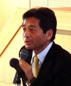 写真:松下教授による基調講演
