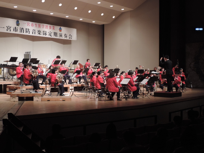 写真：定期演奏会の様子