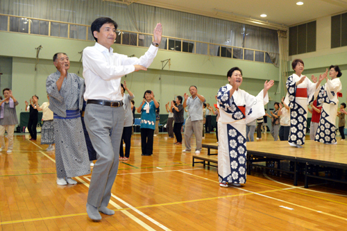 写真：民謡講習の様子の写真