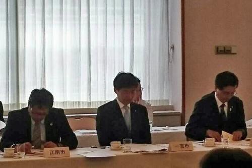 写真：自由民主党愛知県支部連合会地域連絡協議会の様子
