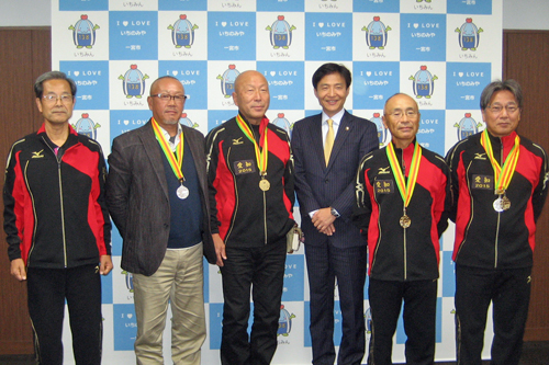 写真:ねんりんピックおいでませ!山口2015入賞者 表敬訪問の様子