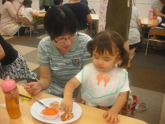 にこにこぱっくん幼児食教室の様子