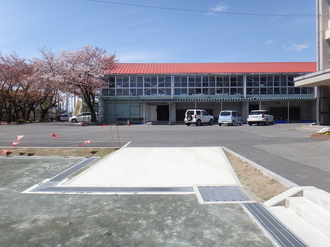 写真：スロープの全景