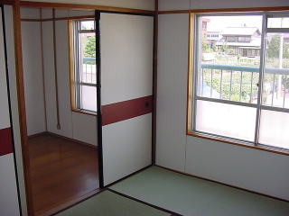 写真:島村住宅(鉄筋コンクリート5階建 3K・改良住宅) 内観2