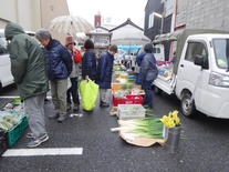 写真：朝市の様子