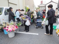 写真：朝市の様子