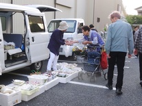 写真：朝市の様子