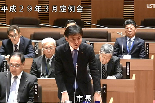 本会議の様子の写真