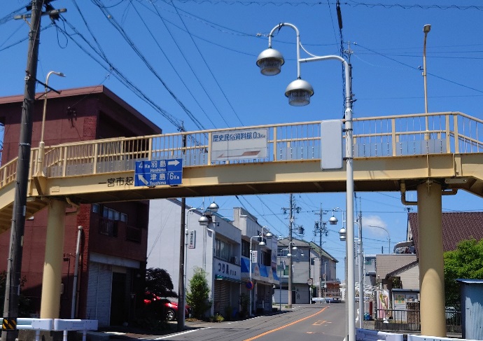 写真：銀座通り歩道橋