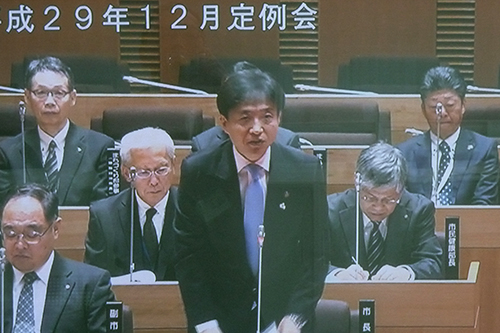 議会の様子の写真