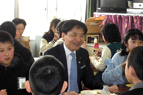 給食交歓会の様子の写真