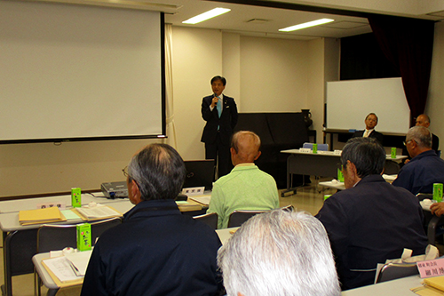 会議の様子の写真