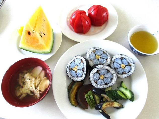 写真：飾り巻き寿司