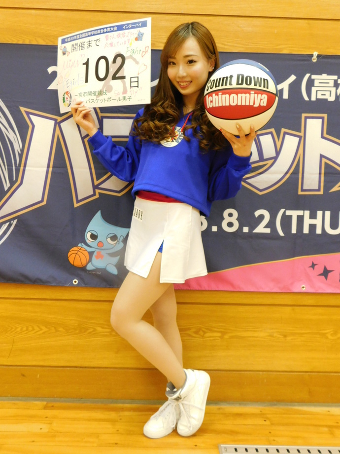 写真：開催前102日　Miyuさん　全身