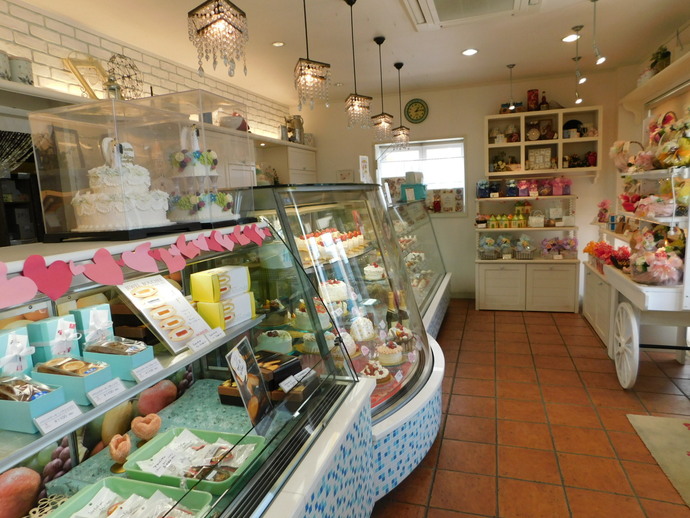写真：シトロンヴェールの店内