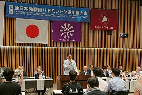 挨拶の市長の写真