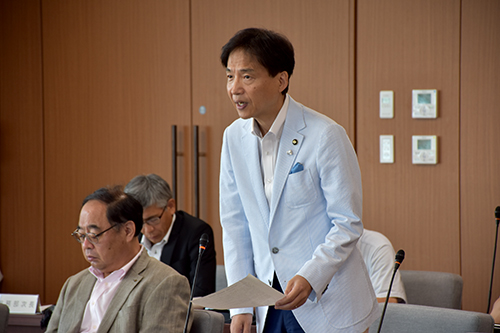 議会運営委員会の様子の写真