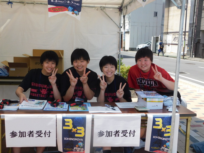 写真：開催前20日　受付席1
