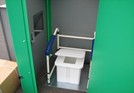 写真：簡易組立式トイレ「CO・M・E・T1」