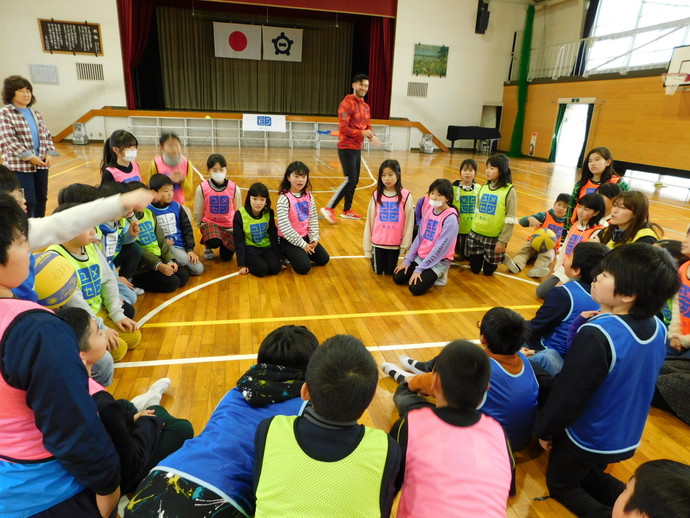 写真：話し合う様子1
