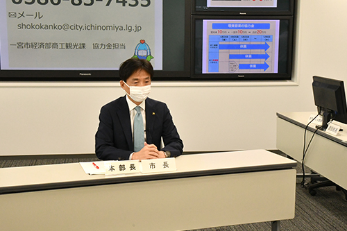 「中野市長のミニ広報」(5月12日 ケーブルテレビ放送分)収録の様子の写真