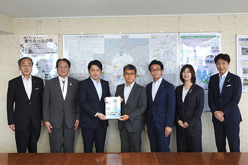 中部直轄河川治水期成同盟会連合会 要望活動の様子の写真