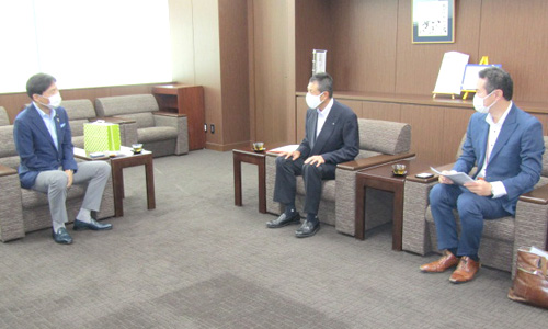 日本郵政 西尾張地区連絡会 地区統括局長　来訪の様子の写真