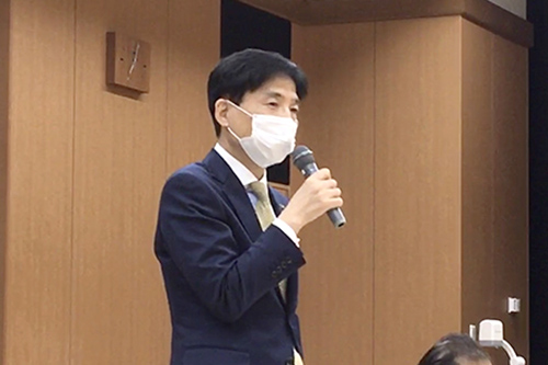 評議員会の様子の写真