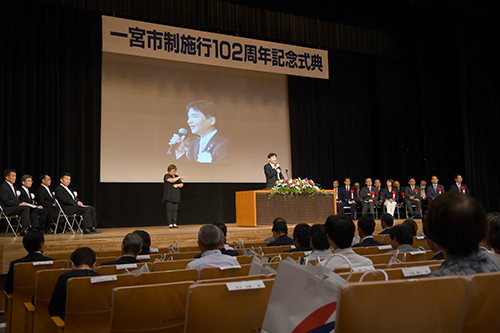 102周年記念式典の写真