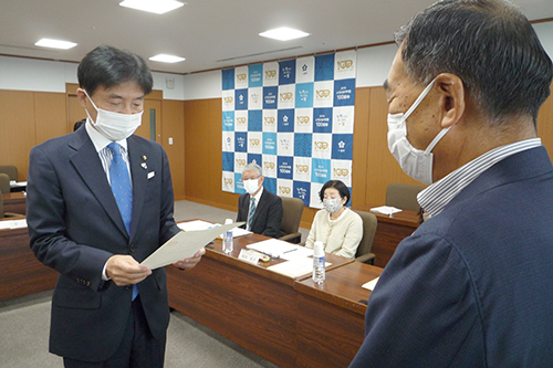 審議会の様子の写真