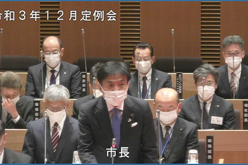 本会議の様子の写真