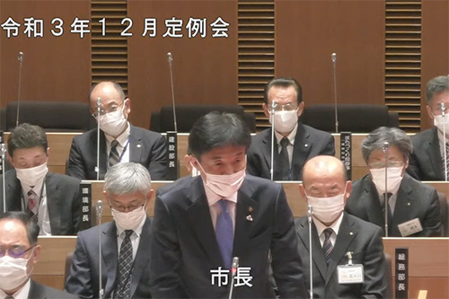 本会議の様子の写真