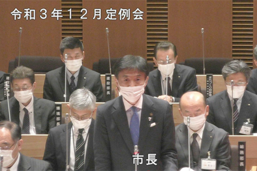 本会議の様子の写真