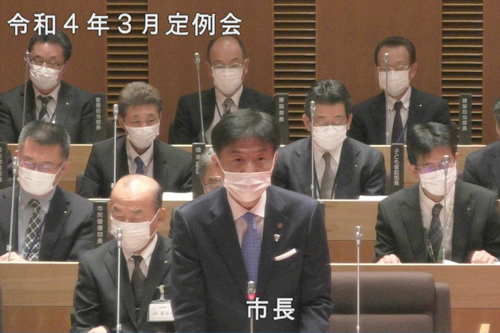 本会議の様子の写真