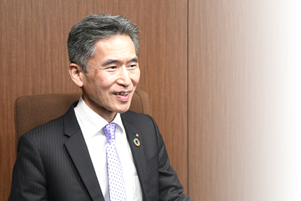山田副市長の顔写真