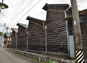 葛利毛織工業ののこぎり屋根工場