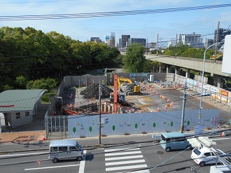 立坑の掘削開始時の公園の写真