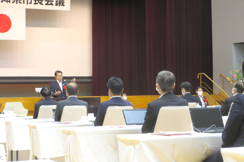 会議の様子の写真