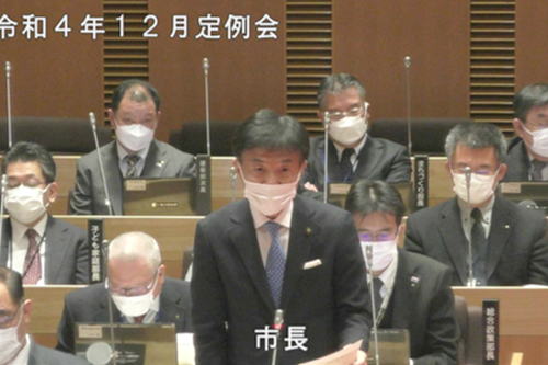 本会議の様子の写真