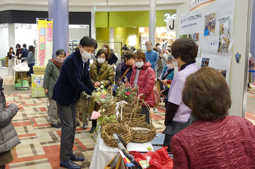 会場の様子の写真