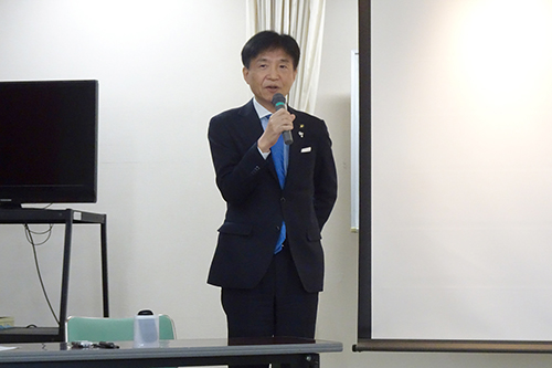 市長が町会長会議を行う写真