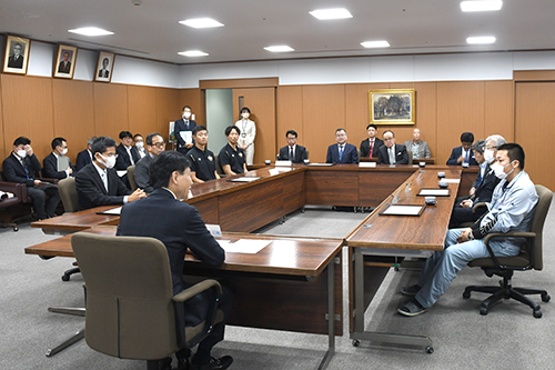 市長感謝状贈呈式の様子の写真