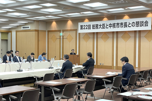 懇談会の写真