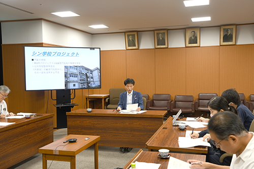 定例市長記者会見の写真