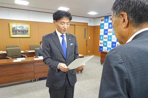 特別職報酬等審議会の様子の写真