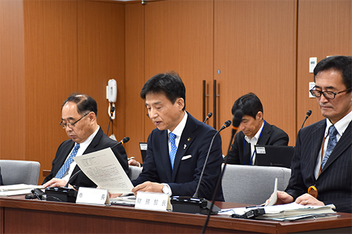 議会運営委員会の写真